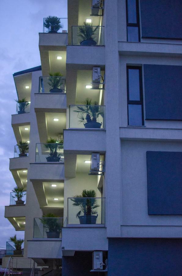 Marmara Apartments Năvodari Buitenkant foto